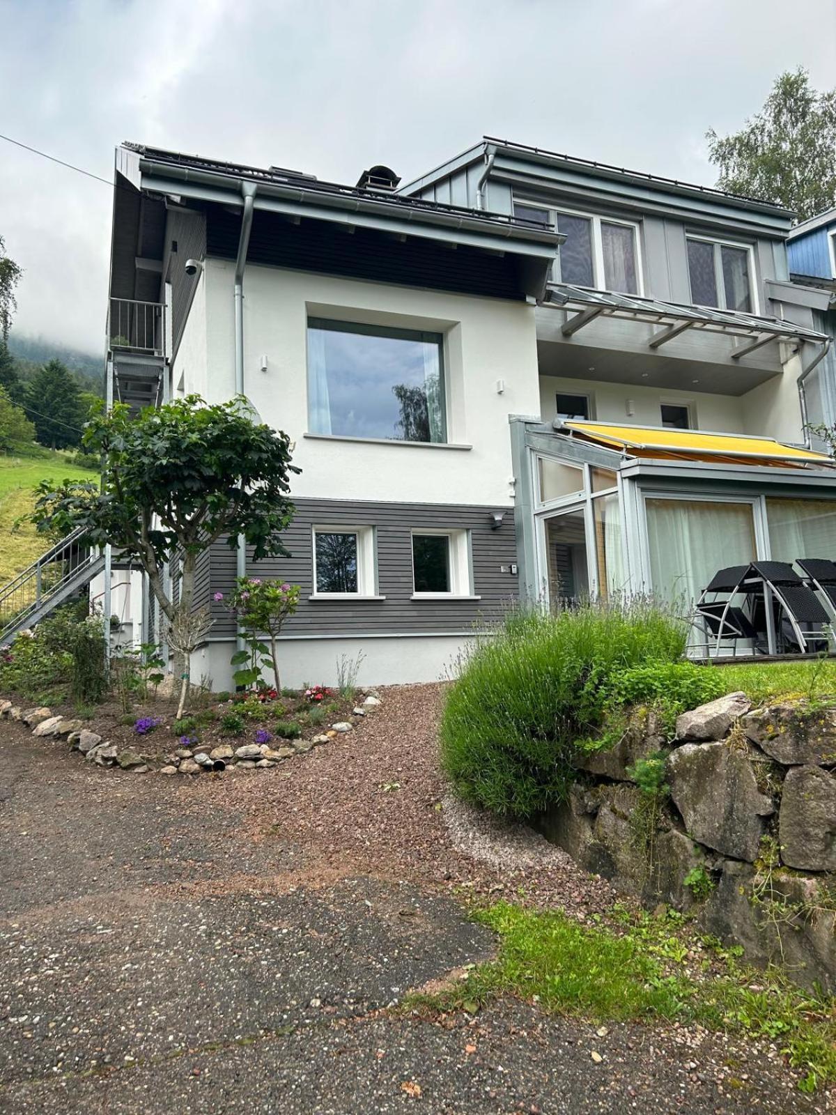 Casa Alma Apartment Neuenweg ภายนอก รูปภาพ